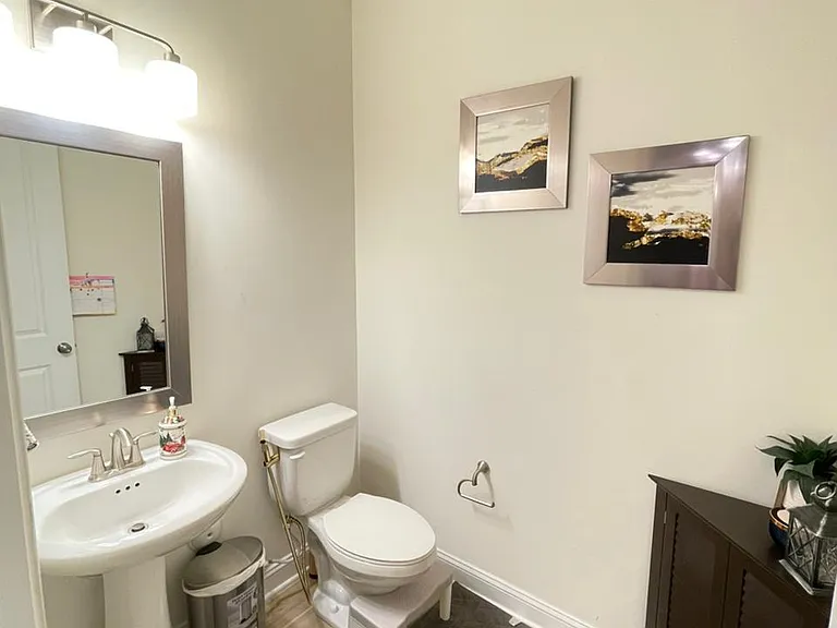2523 Hutch Ln #1 — Photo 6