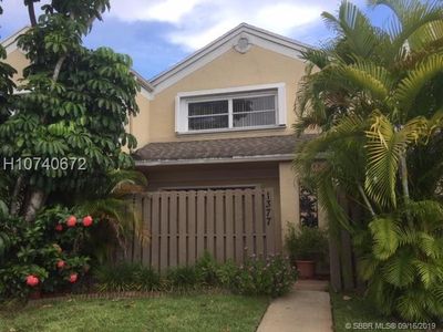 1377 NW 123rd Ave, Pembroke Pines, FL, 33026