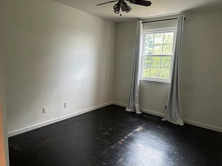 727 Brentwood Point — Photo 17