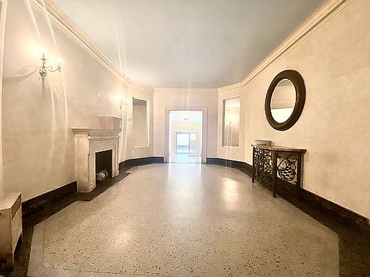 1st image of 220 E 52nd St APT 1E