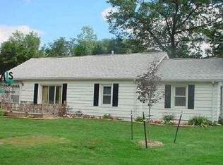 2306 Indiana St, Walled Lake, MI 48390