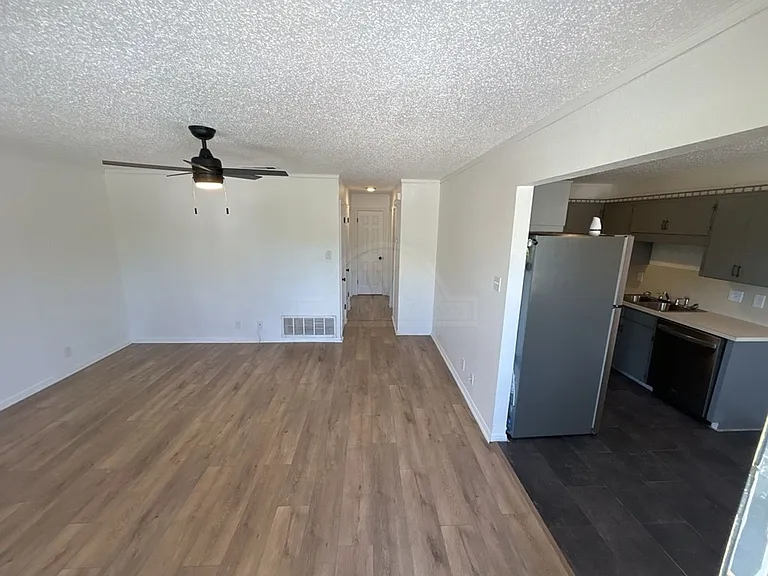 2502 Schulze Dr, Killeen — Photo 15