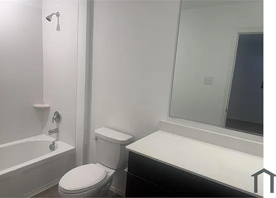 1701 River Crossing Dr — Photo 3