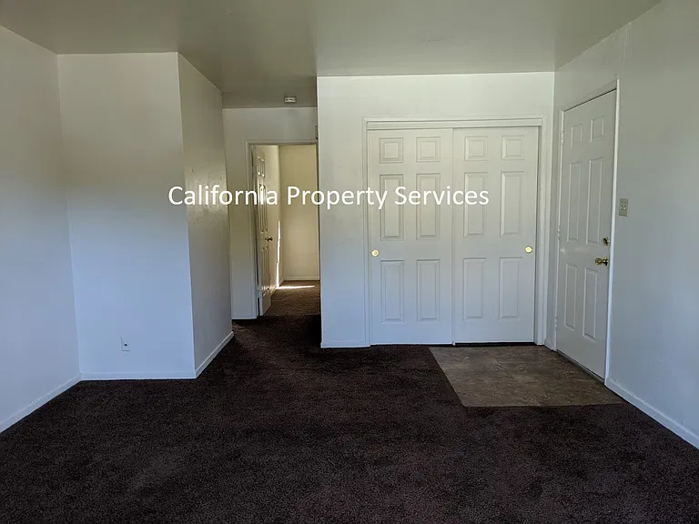 655 Couper Dr #B — Photo 11