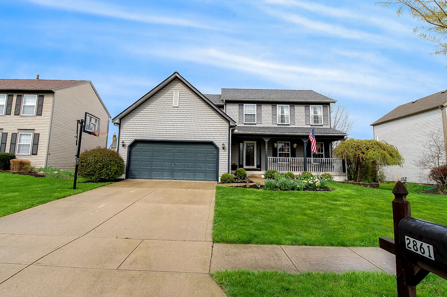 2861 Honeysuckle Ln photo 1