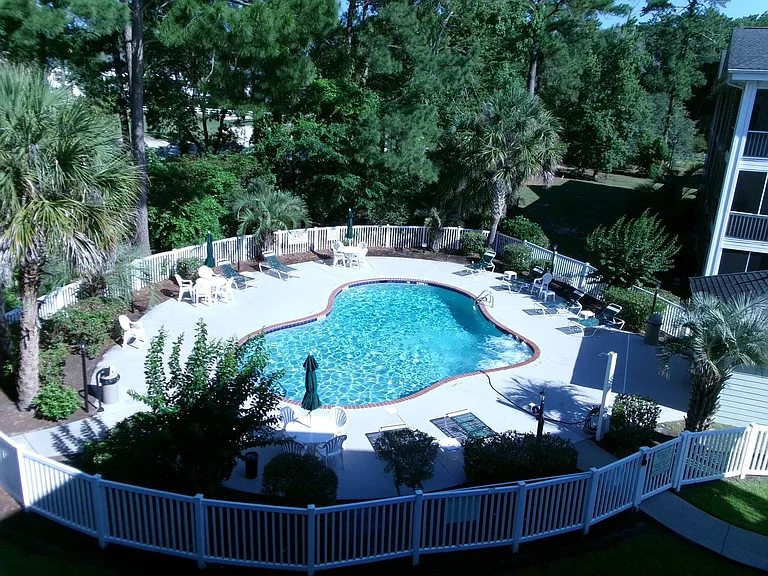 682 Riverwalk Dr #303 — Photo 24