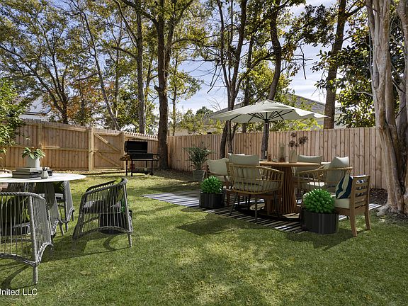 3rd image of 23 Pelican Cove Ln
