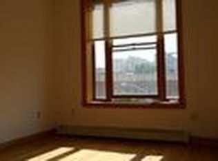 221 Saint James Pl, Brooklyn, NY 11238
