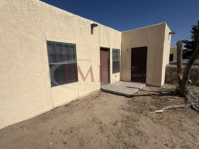 2454 La Fonda Apt. D — Photo 14
