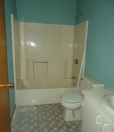 5th image of 3 Quincy Way Unit 3