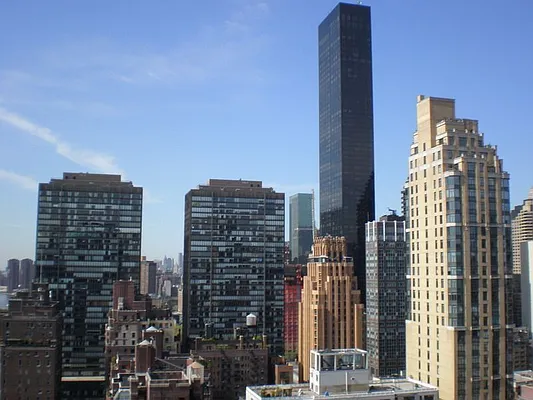 Rented by Perlbinder Realty | media 15