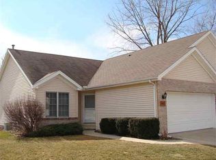 115 Meadow Ridge Dr APT B, Bloomington, IL 61704