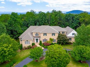 7 Trace Dr, Staunton, VA 24401