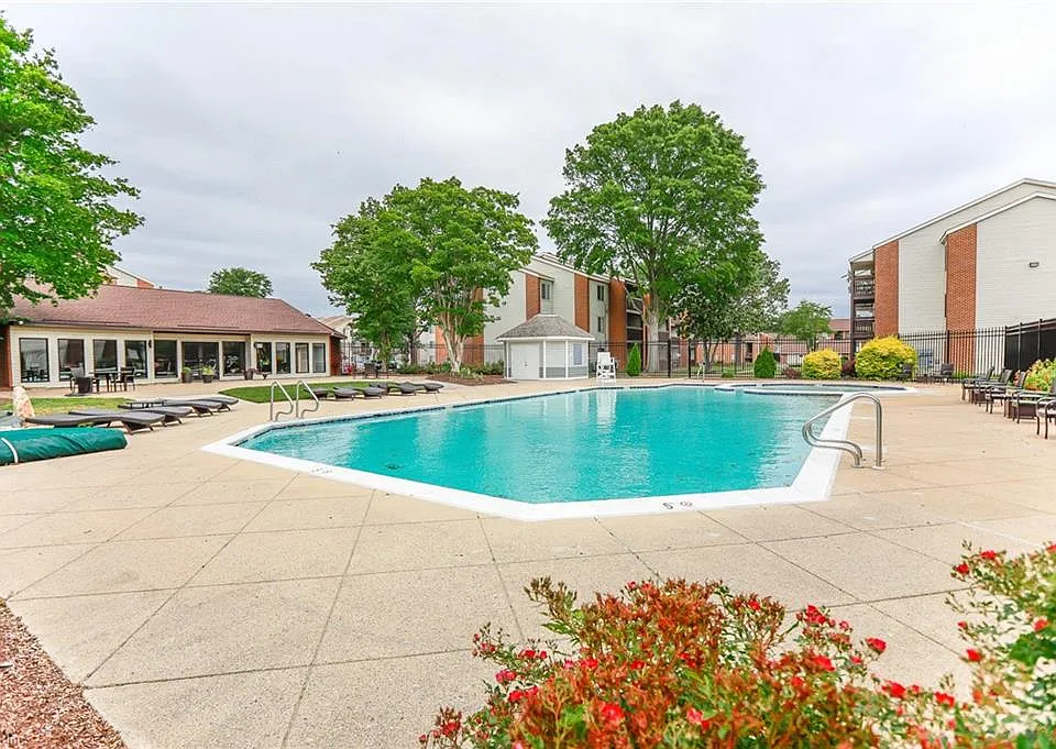 87 Wells Ct