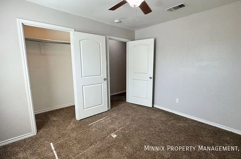 755 W Knox St #FS-1 — Photo 15