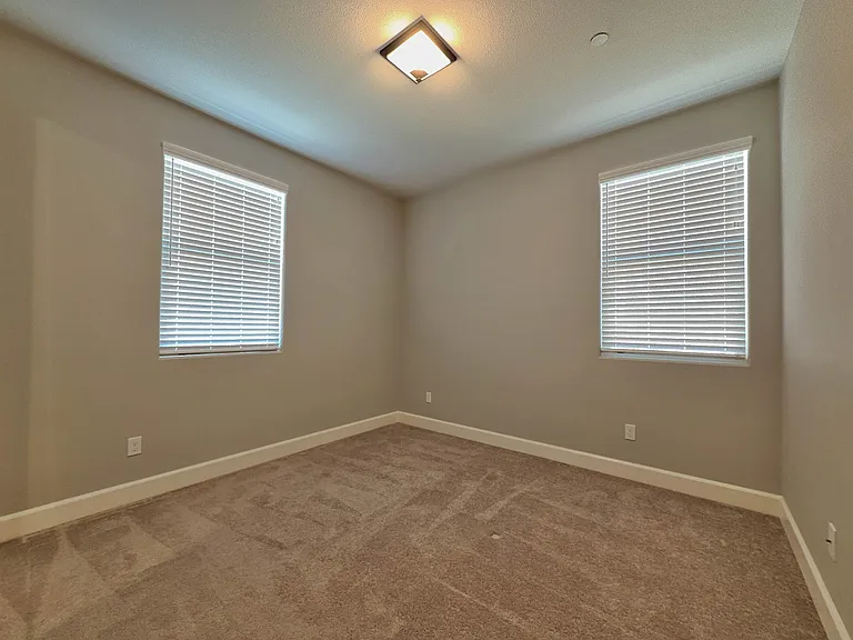 3845 Lake Katie Way — Photo 14