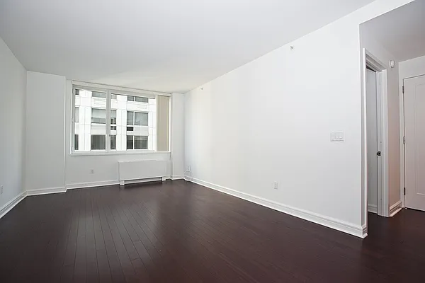 Rented by Nest Seekers International | media 4