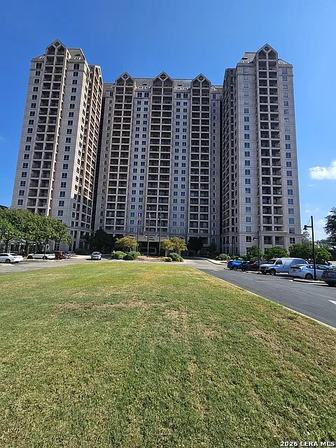 1 bed, 1.0 bath, 688 sqft, $2,700 — Photo 1