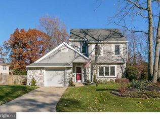 6 Winfield Rd, Sicklerville, NJ 08081