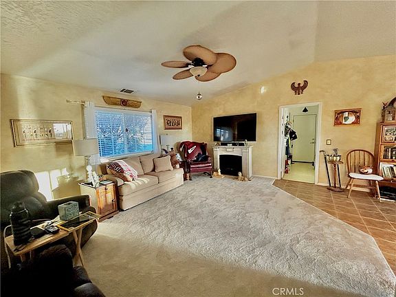 3rd image of 15550 Desert Star Rd