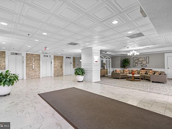 3rd image of 3330 N Leisure World Blvd #5-918