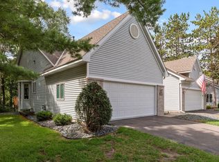 2600 Rivers Bluff Ln, Anoka, MN 55303