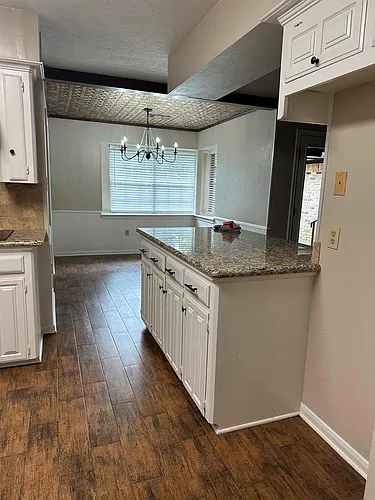 103 Wroxton Dr Photo 1