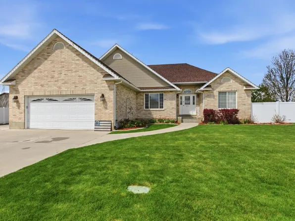 1075 Double Eagle Cir, Preston, ID 83263