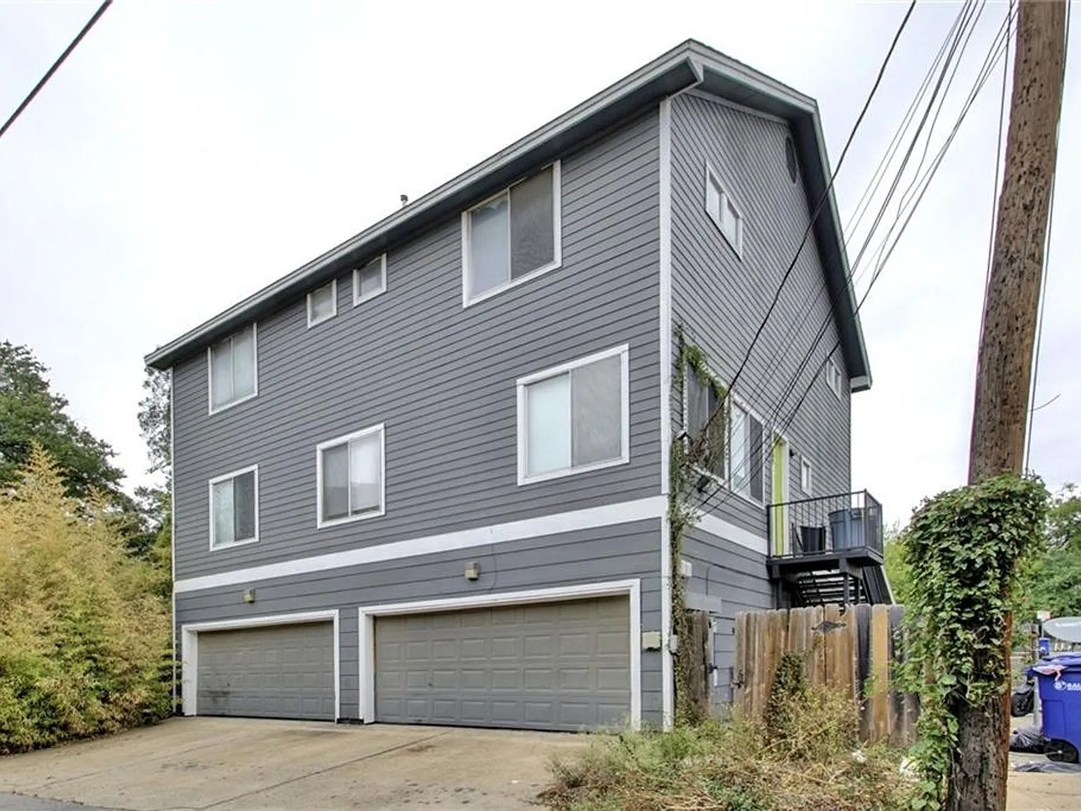 509 Elmwood Pl Unit B — Photo 3
