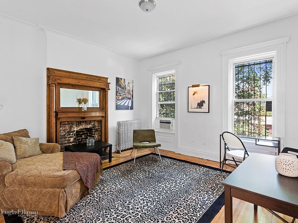 1st image of 205 Park Pl APT 14