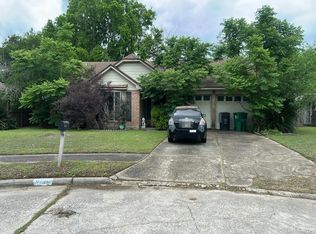 9010 Wrenwood Cir, Houston, TX 77099