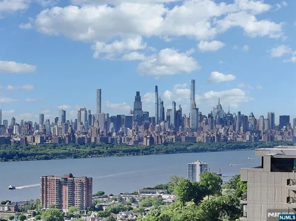 5 Horizon #1803, Fort Lee, NJ 07024