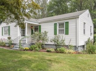 262 Middletown Ave, Wethersfield, CT 06109