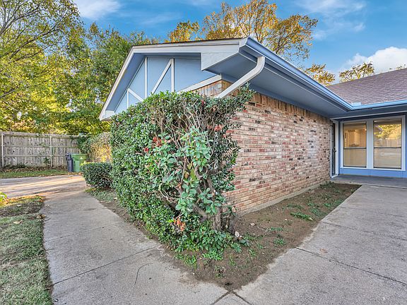 5th image of 612 Matthews Dr