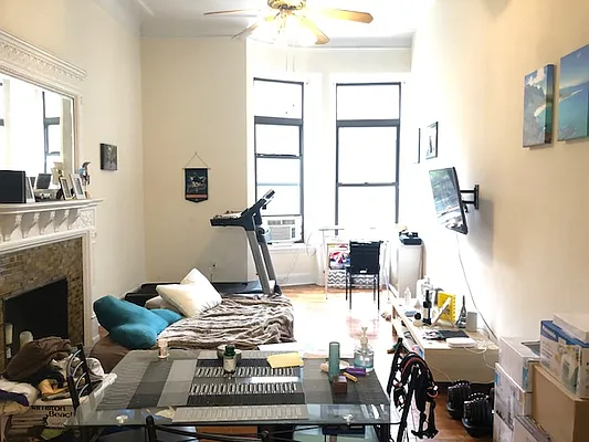 Rented by John Downey, LREB | media 2