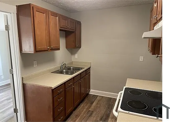3 bed, $1,250 — Photo 4