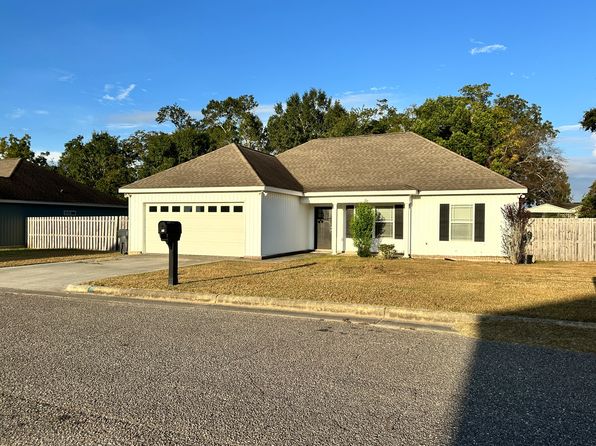 107 Jules Ln