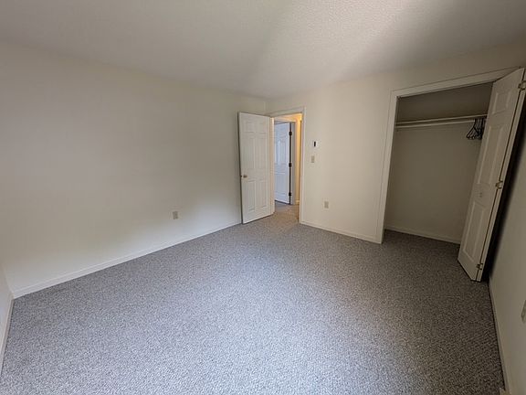 3rd image of 34 Eastern Ave APT L