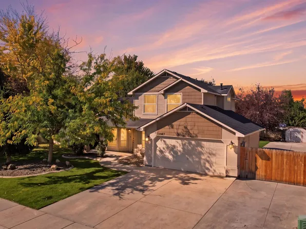 1087 S New Summer Ave, Kuna, ID 83634