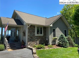 323 High Peak Dr, Boone, NC 28607