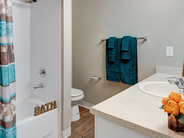 The Stinson Apartment Homes — Photo 27