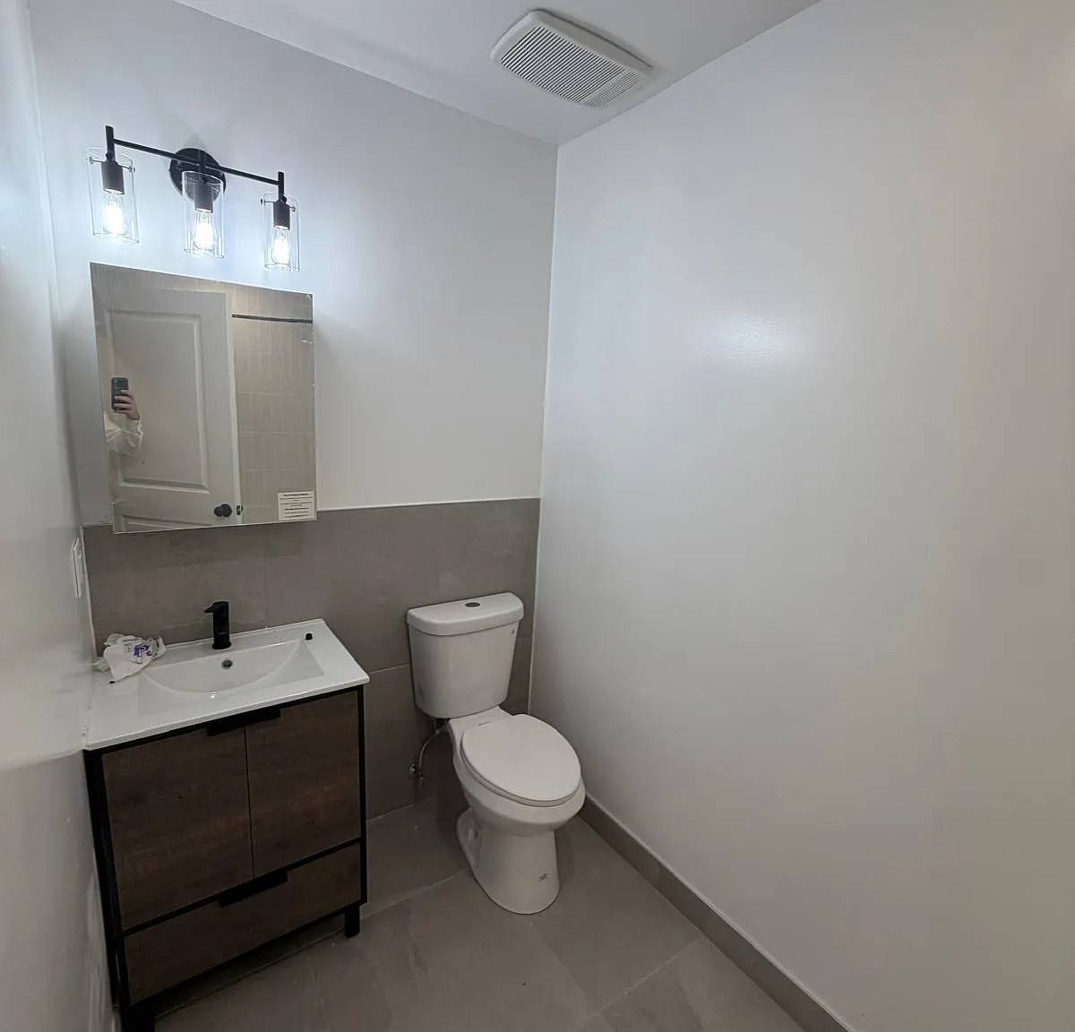 4 bed, $3,100 — Photo 3
