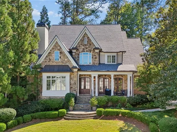 4659 Club Cir NE, Atlanta, GA 30319
