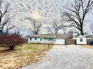 409 Orange St, Mount Vernon, IL 62864