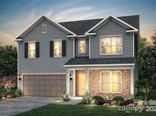 19108 Yellow Birch Dr, Charlotte, NC 28278