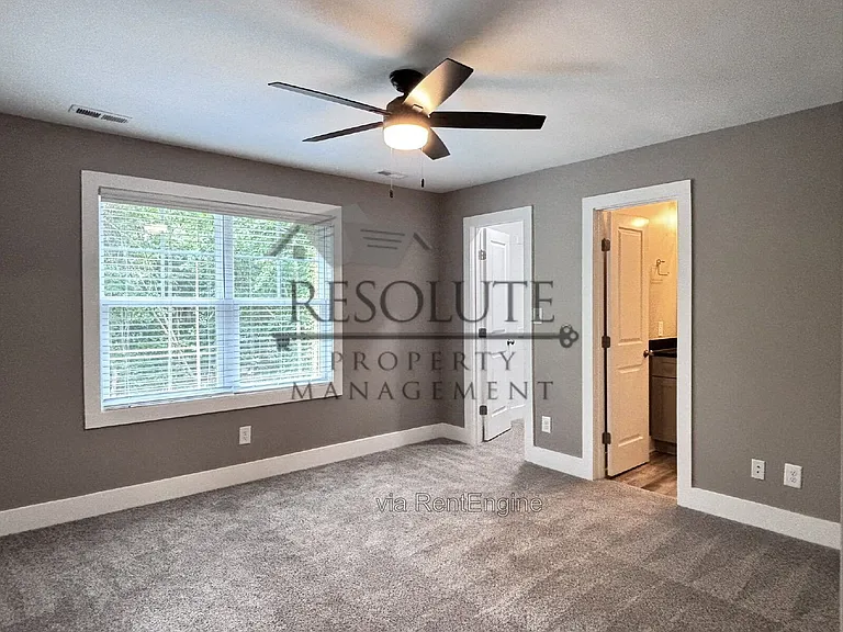 520 Brent Rd — Photo 8
