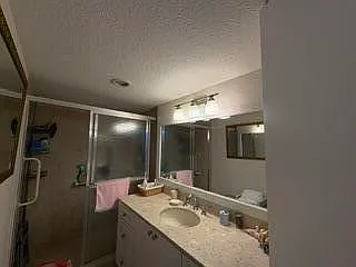 The Claridge of Pompano — Photo 2