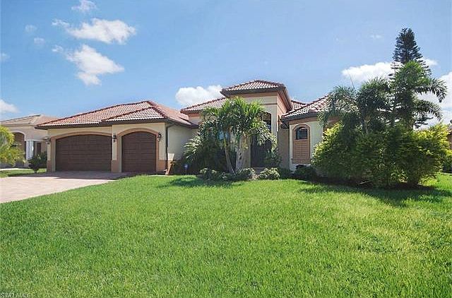 1st image of 4403 SW 18th Pl
