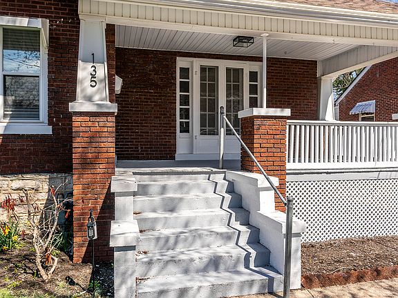 4th image of 135 Goodrich Ave