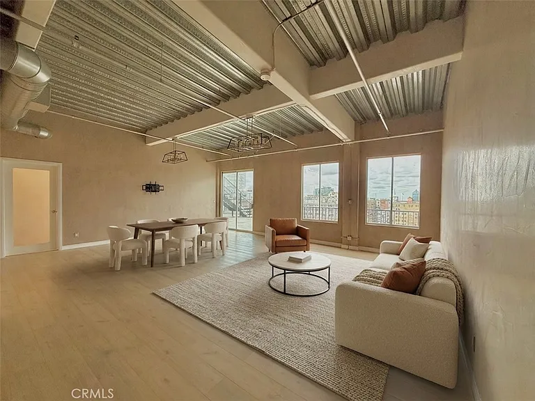 312 W 5th St #1205 — Photo 7